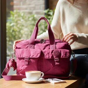 💗 Kipling Pink Messenger Bag w/ Monkey Charm – Cute, Lightweight & Ready to Go!